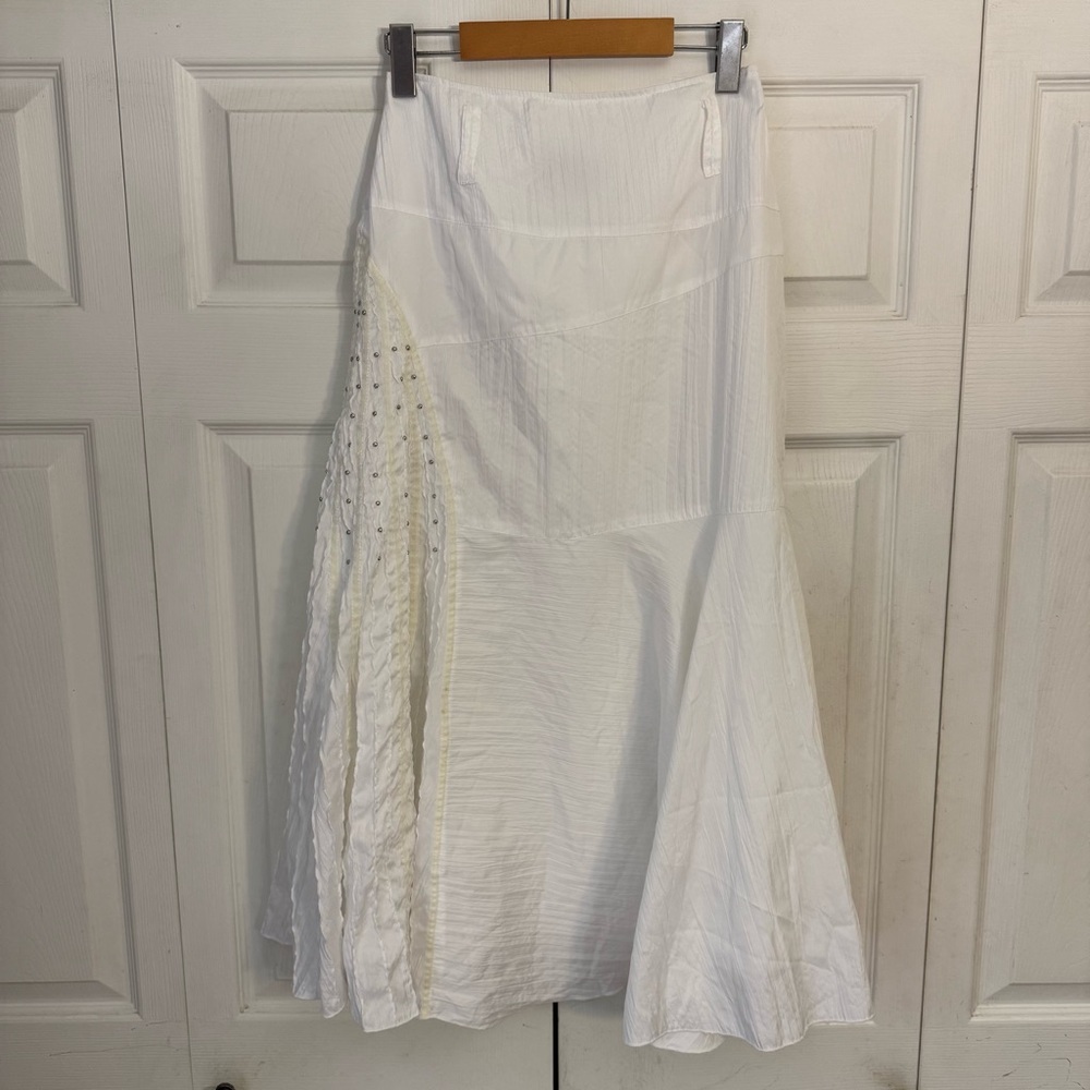Linea Domani Elegant White Art to Wear Whimsical Skirt 4